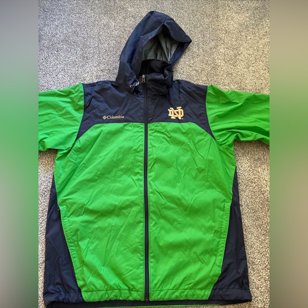 Columbia Notre Dame Fighting Irish Hooded Lightweight Jacket, Medium